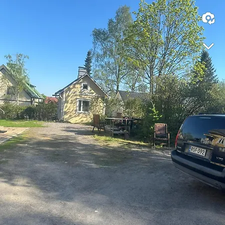 Yksioe Laehellae Kupittaa Rautatieasemaa * Turku