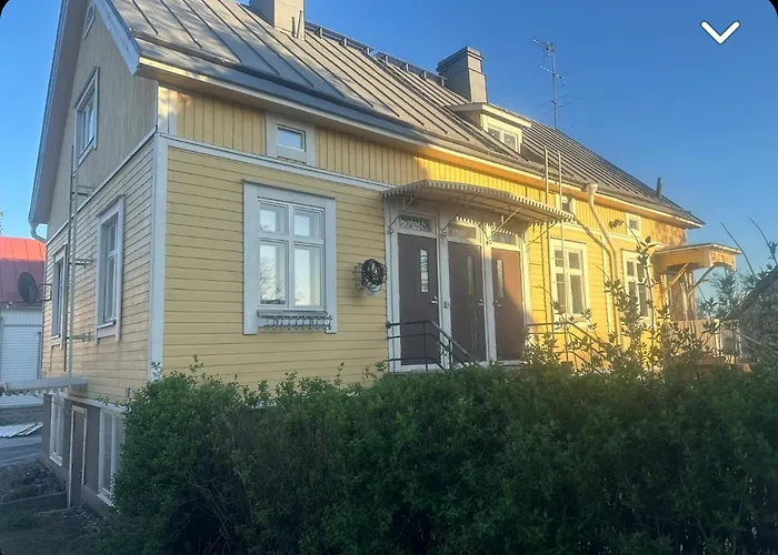 Yksioe Laehellae Kupittaa Rautatieasemaa * 투르쿠