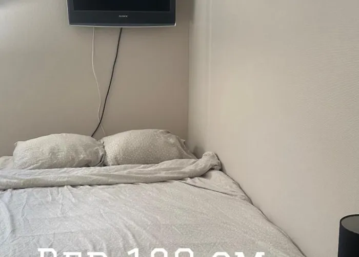 Yksioe Laehellae Kupittaa Rautatieasemaa 아파트 *