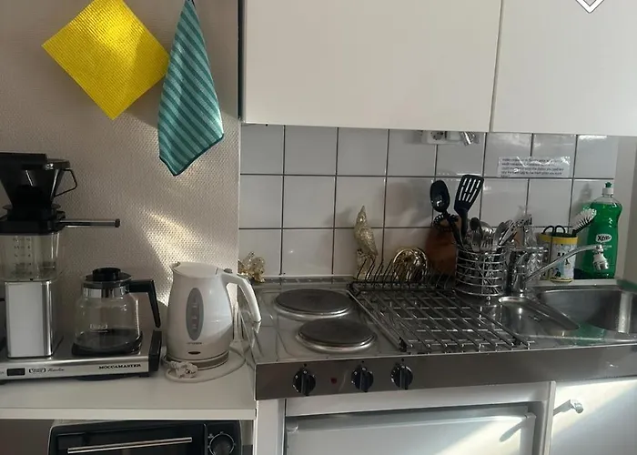 Διαμέρισμα Yksioe Laehellae Kupittaa Rautatieasemaa *