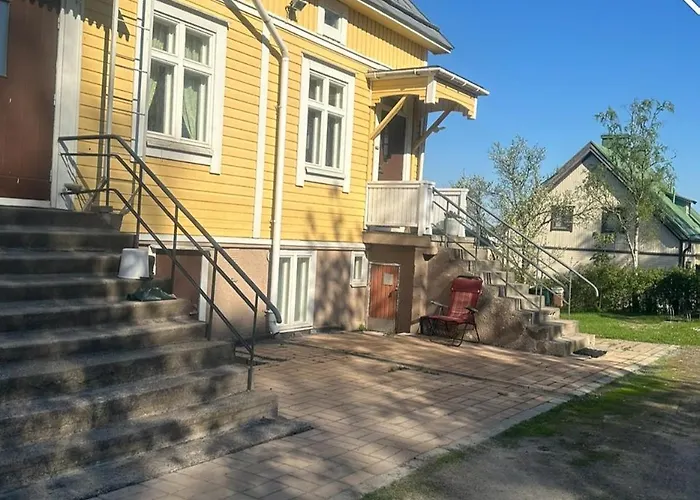 Yksioe Laehellae Kupittaa Rautatieasemaa 아파트 투르쿠