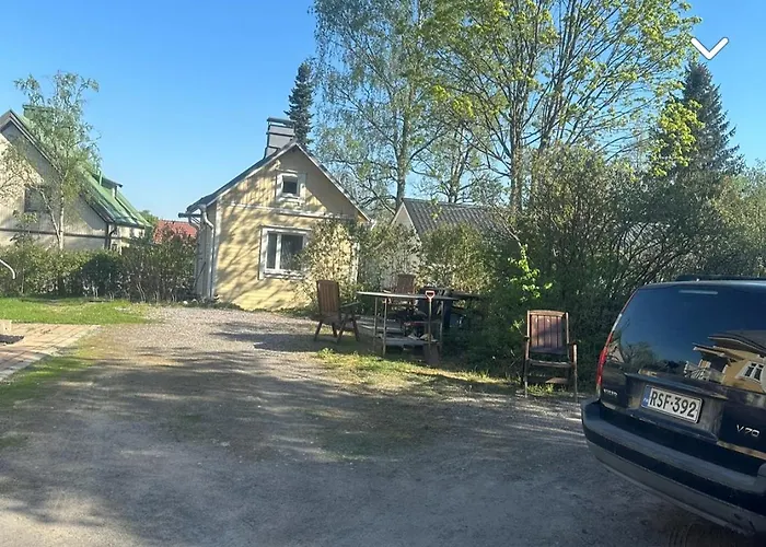 Yksioe Laehellae Kupittaa Rautatieasemaa * 투르쿠